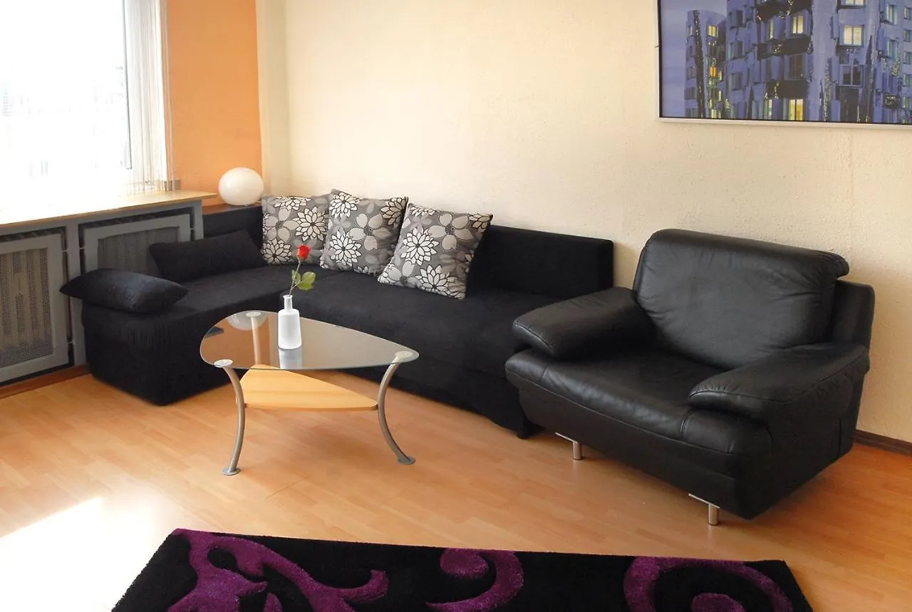 Pitstop Hotel & Boardinghouse Dusseldorf