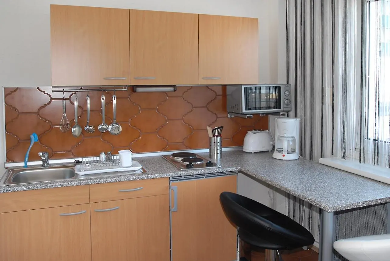 Pitstop Hotel & Boardinghouse Dusseldorf 0*,